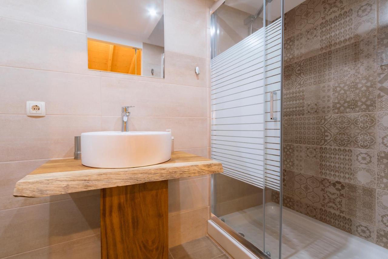 Luca Mare Bed & Breakfast Gouvia Bagian luar foto